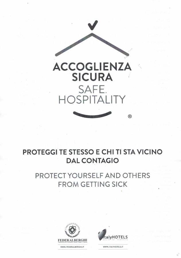 Hotel Vela Azzurra Ріміні Екстер'єр фото